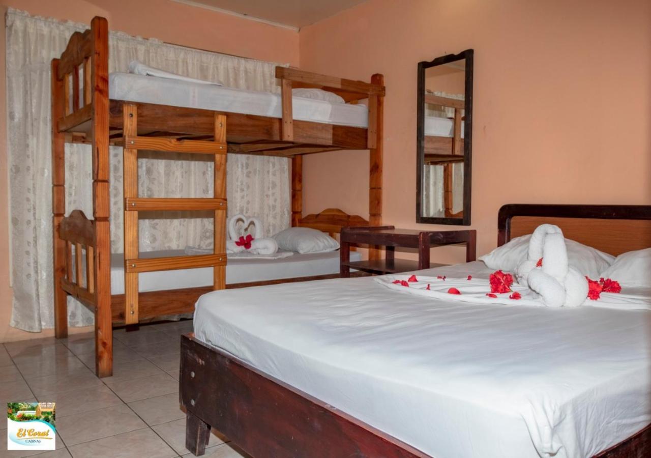 Hotel Y Cabinas El Coral Jacó Exteriér fotografie