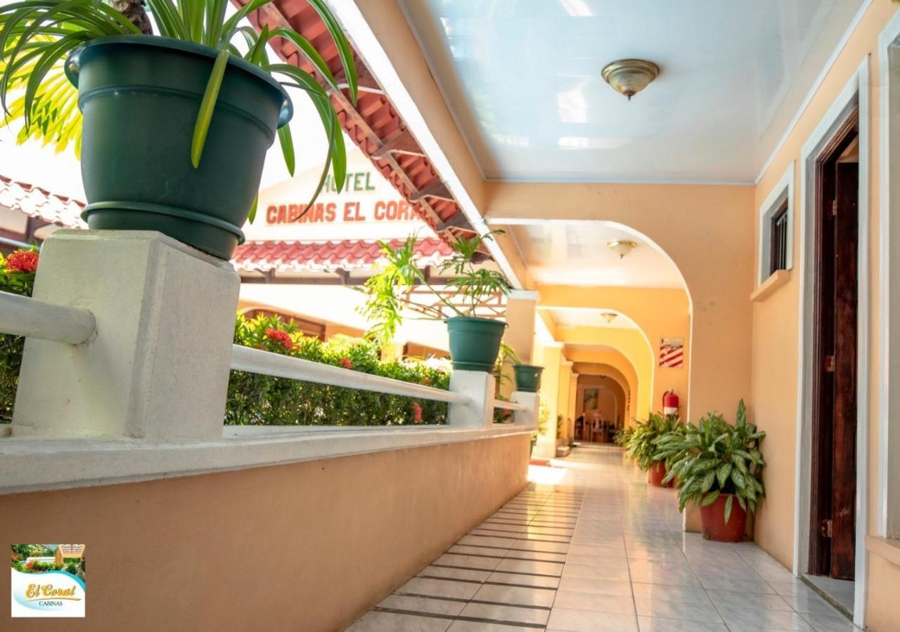 Hotel Y Cabinas El Coral Jacó Exteriér fotografie