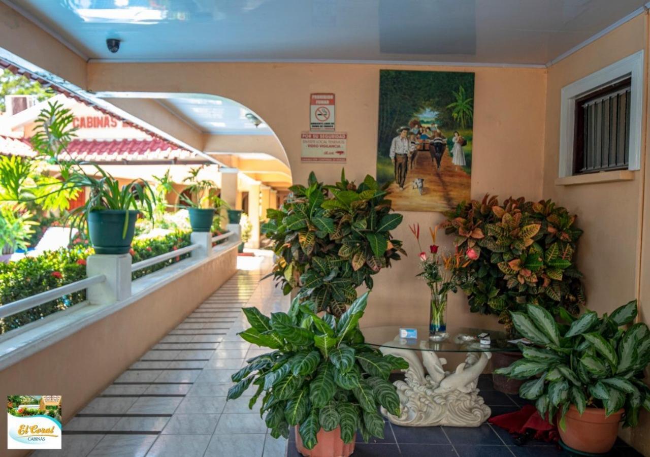 Hotel Y Cabinas El Coral Jacó Exteriér fotografie